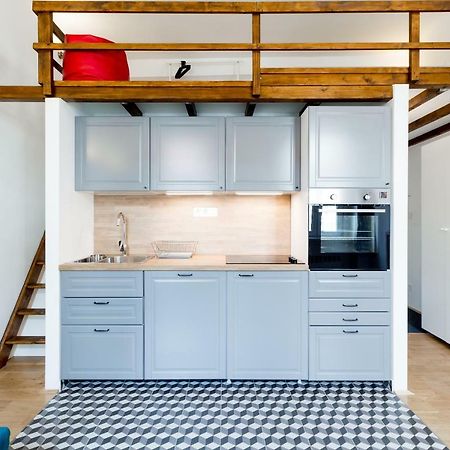 Flexible Selfcheckins 13 & 14 - Le Petit & Le Grand Zagreb - Centre - New - Apartments Repinc Bagian luar foto