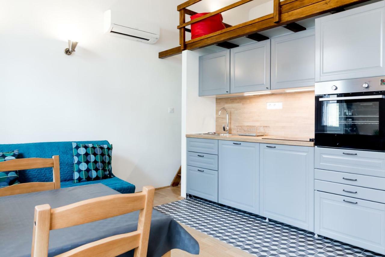 Flexible Selfcheckins 13 & 14 - Le Petit & Le Grand Zagreb - Centre - New - Apartments Repinc Bagian luar foto
